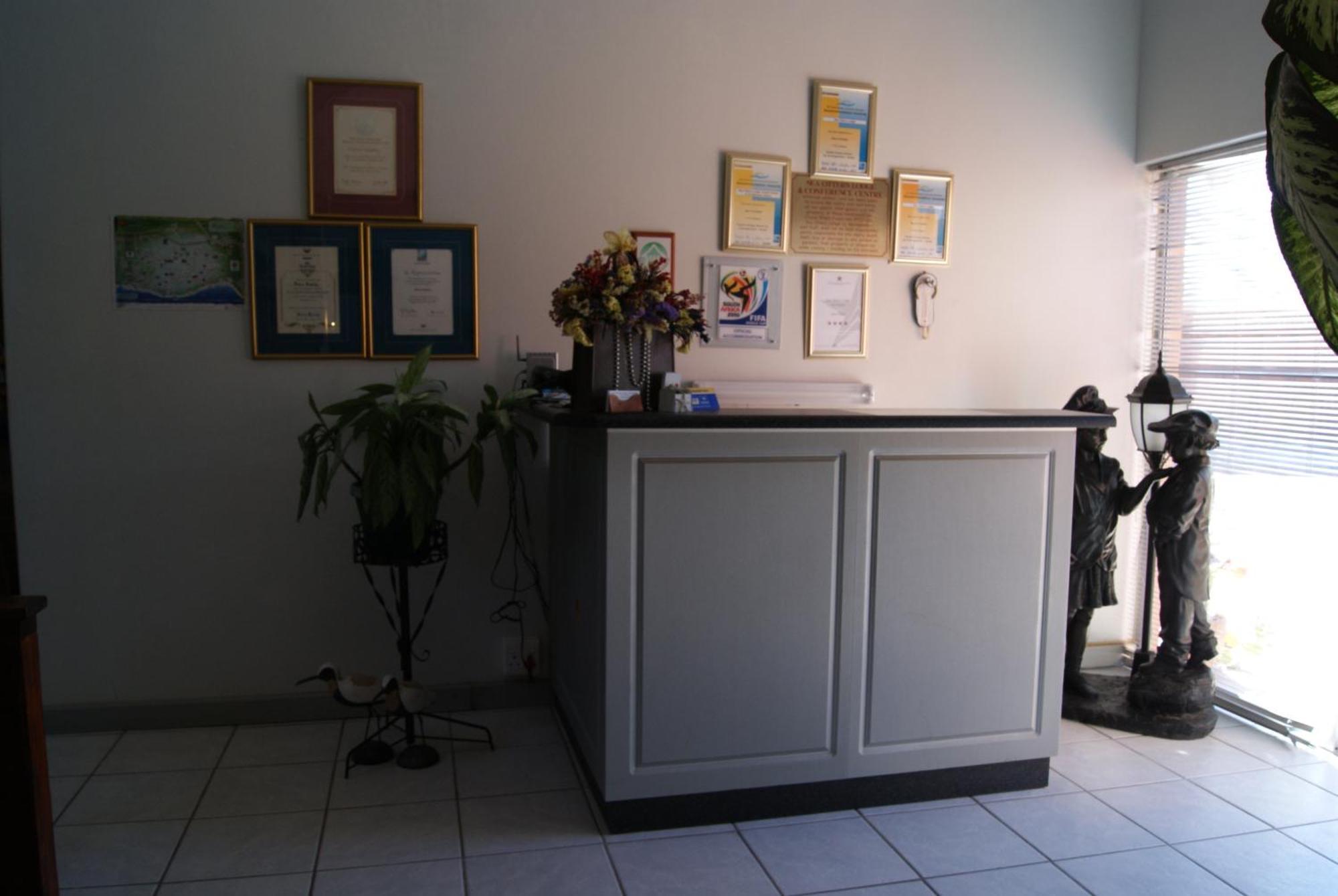 Sea Otters Lodge Kini Bay Buitenkant foto