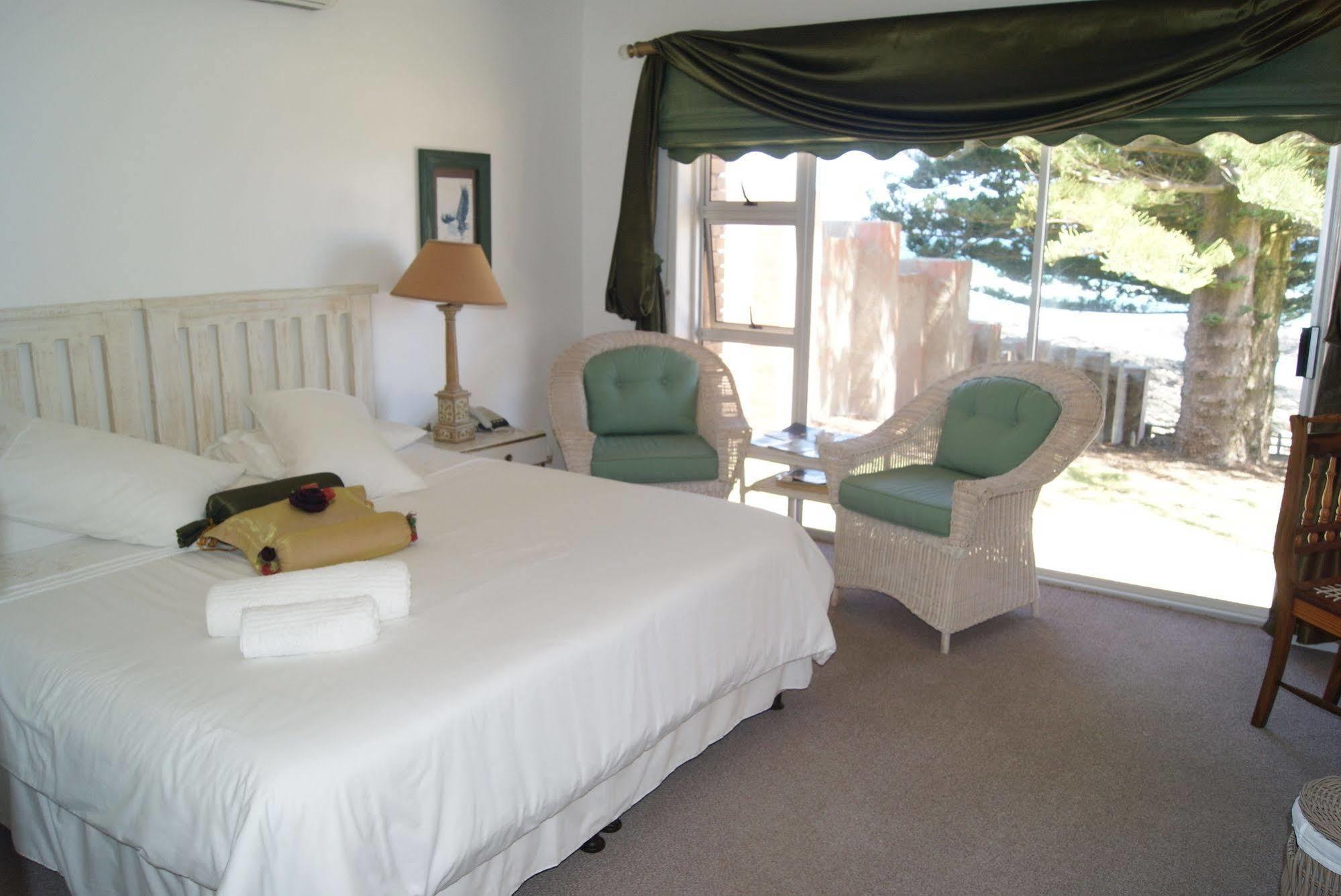 Sea Otters Lodge Kini Bay Buitenkant foto